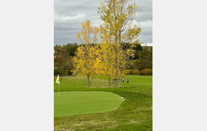 Qu'il est beau notre golf avec ses couleurs d'automne
