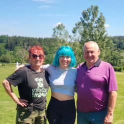 Visite et cours de golf pendant la préparation d'un concert